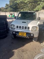 Suzuki Jimny 2005 White for sale