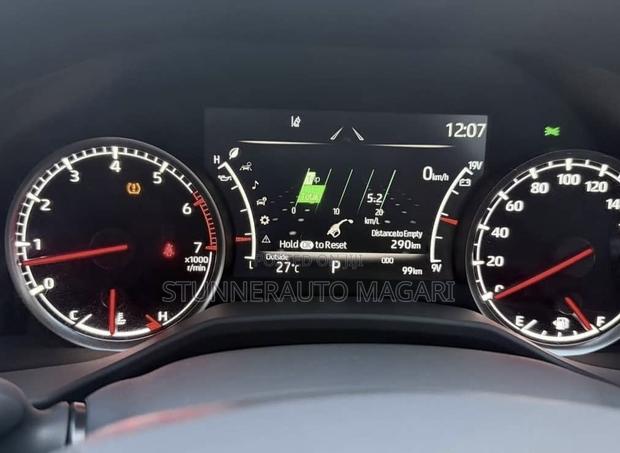 New Toyota Land Cruiser 2024 Pearl