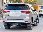 Toyota Fortuner 2018 Gray for sale