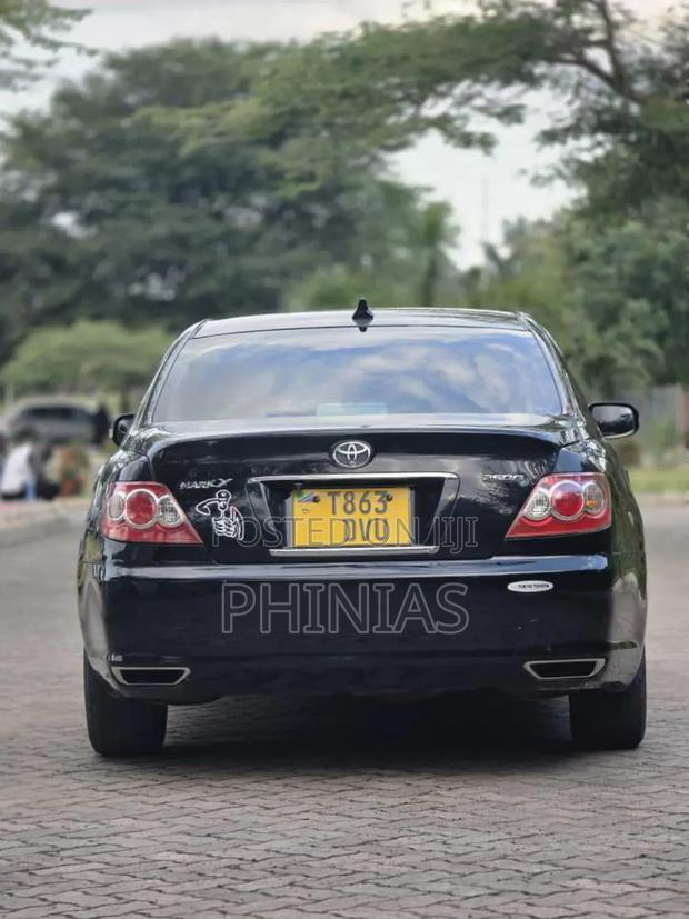 Toyota Mark X 2009 Black