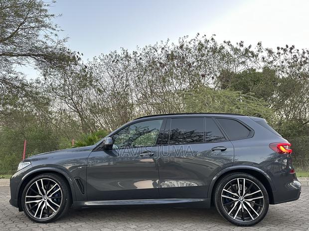 BMW X5 2022 Gray