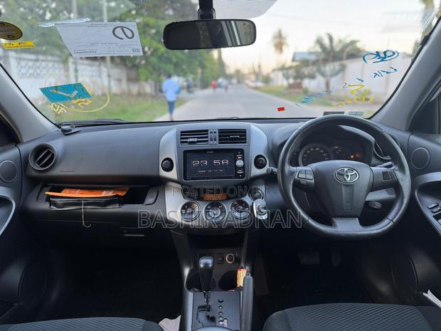 Toyota RAV4 2013 White