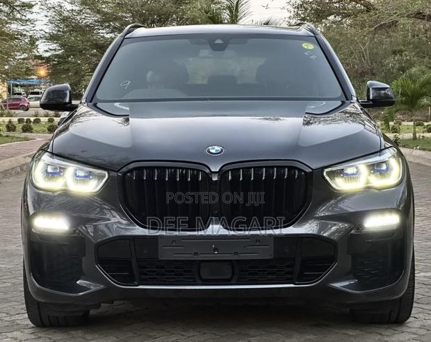 BMW X5 xDrive40i 2022 Black