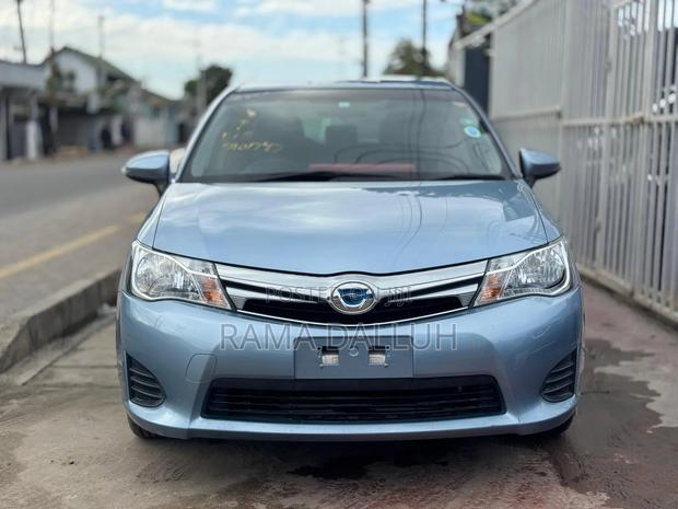 Toyota Corolla Fielder 2015 Blue