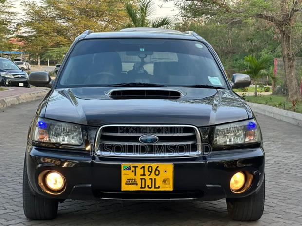 Subaru Forester 2005 Black