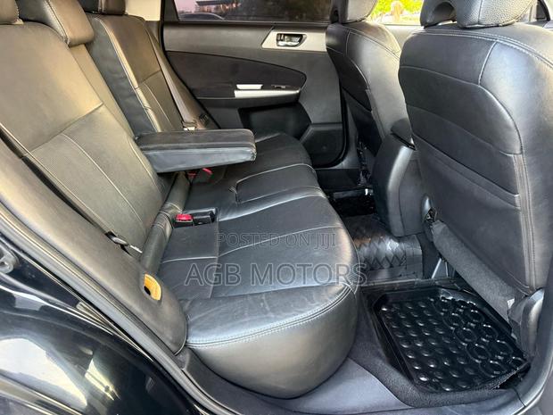 Subaru Forester 2011 Black