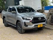 Toyota Hilux 2023 Gray for sale