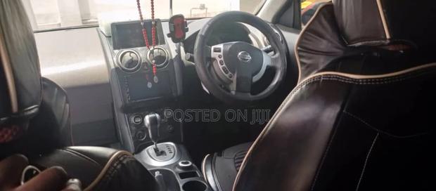 Nissan Dualis 2009 Maroon