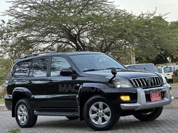 Toyota Land Cruiser Prado 2007 Black