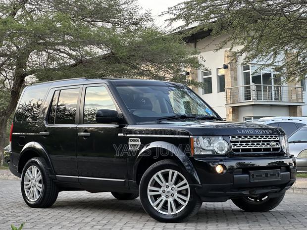 Land Rover Discovery 2011 Black