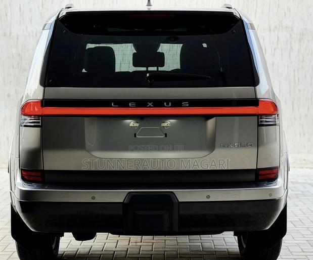 New Lexus GX 2025 Beige