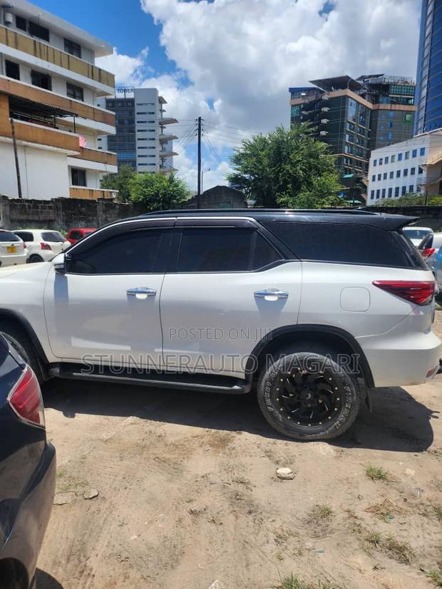 Toyota Fortuner 2016 White