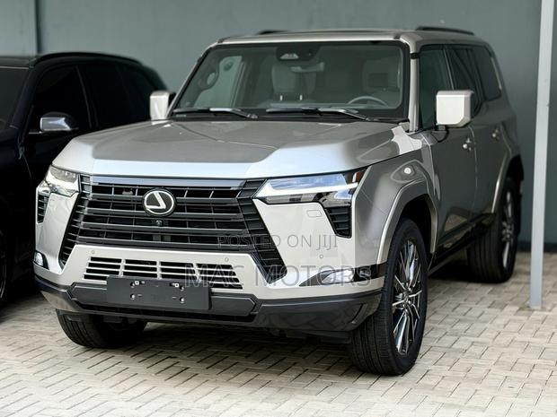 New Lexus GX 2025 Silver