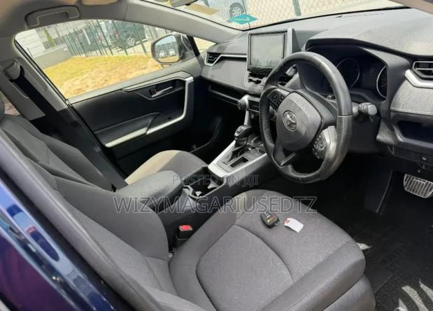 Toyota RAV4 2022 Purple