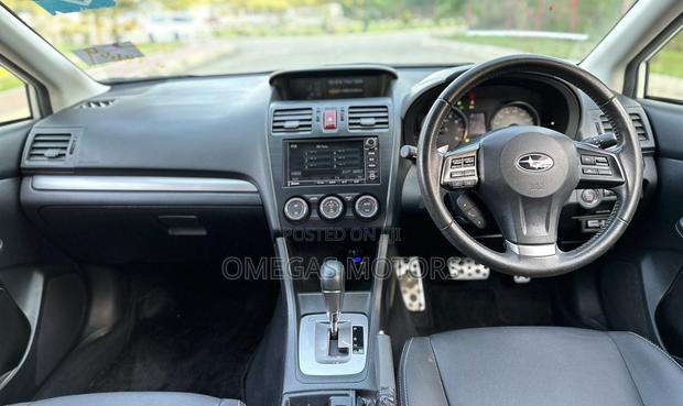 Subaru Impreza 2012 Pearl