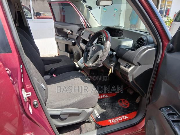 Toyota Corolla Rumion Hatchback 1.8 FWD 2007 Red