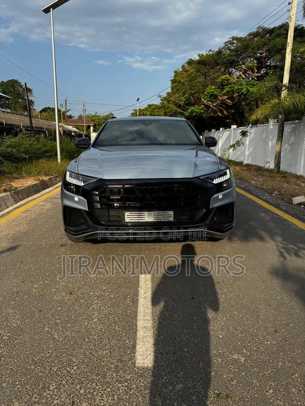 New Audi Q8 2023 Silver