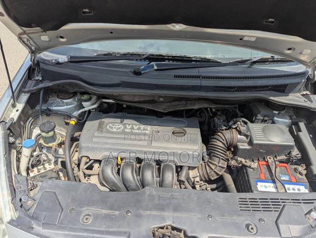 Toyota Corolla Verso 2007 Silver