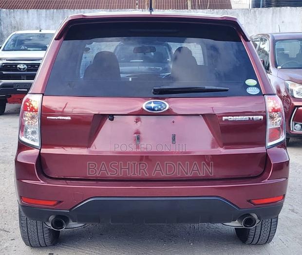 Subaru Forester 2010 Maroon