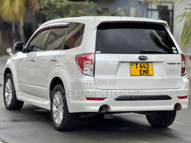 Subaru Forester 2011 White