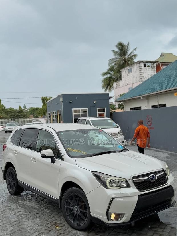 Subaru Forester 2013 White