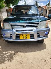 Toyota Land Cruiser Prado 2006 Green for sale