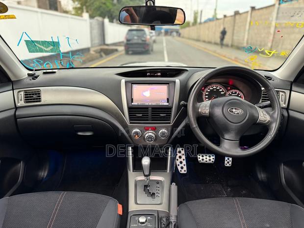 Subaru Forester 2010 Black