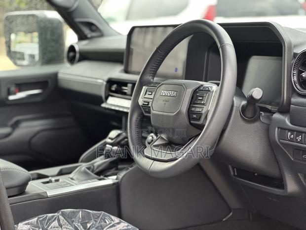 Toyota Land Cruiser Prado 2024 Gray