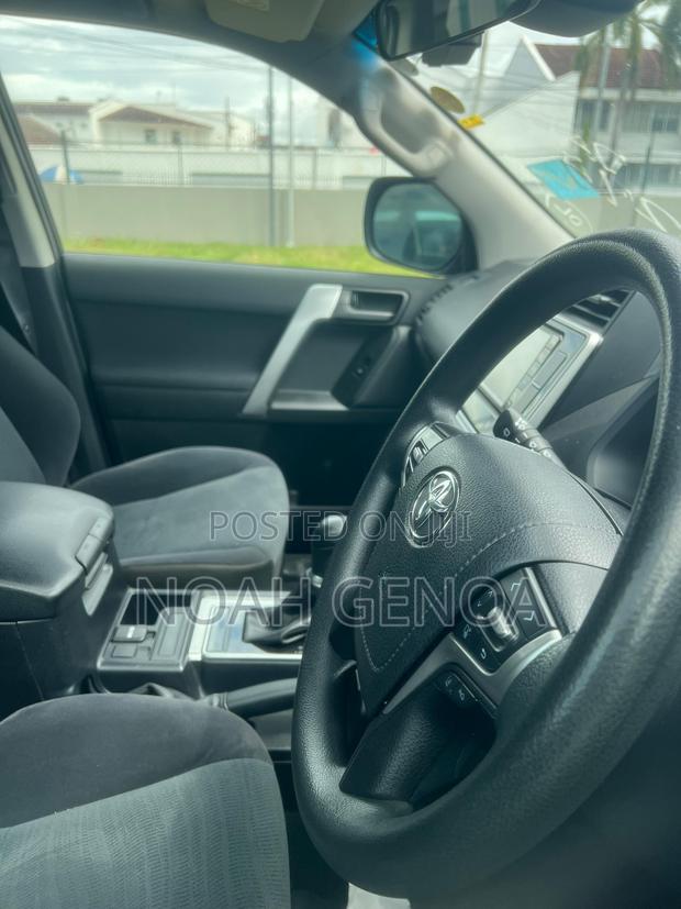 Toyota Land Cruiser Prado 2.8 2020 Black