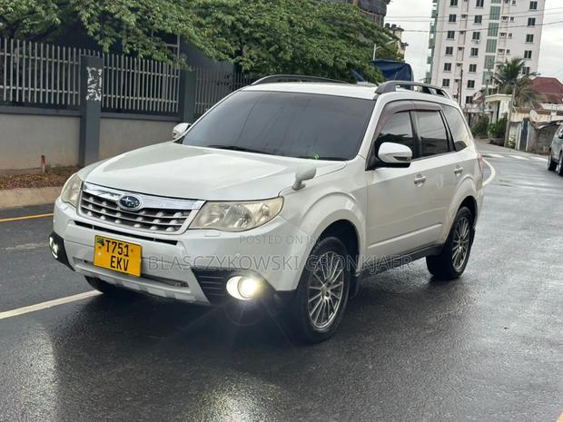 Subaru Forester 2011 White