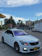 Toyota Crown 2009 Pearl for sale