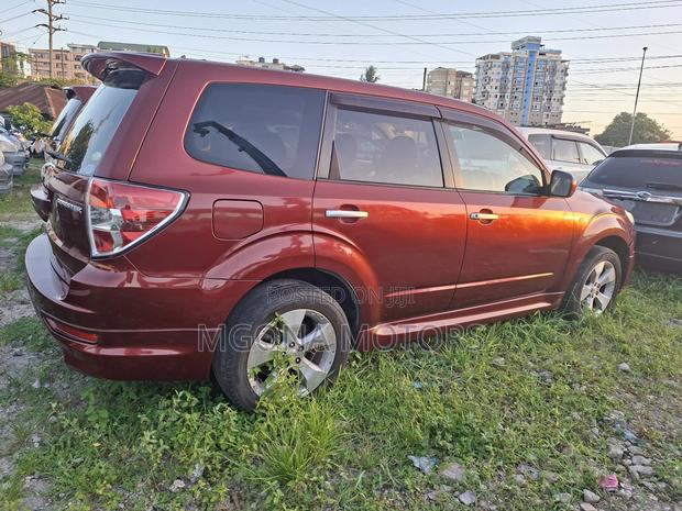 Subaru Forester 2011 Maroon