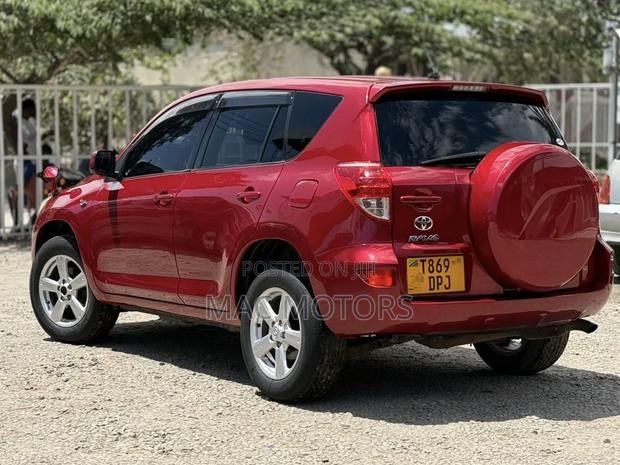 Toyota RAV4 2007 Red