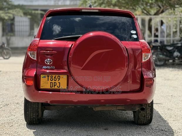 Toyota RAV4 2007 Red