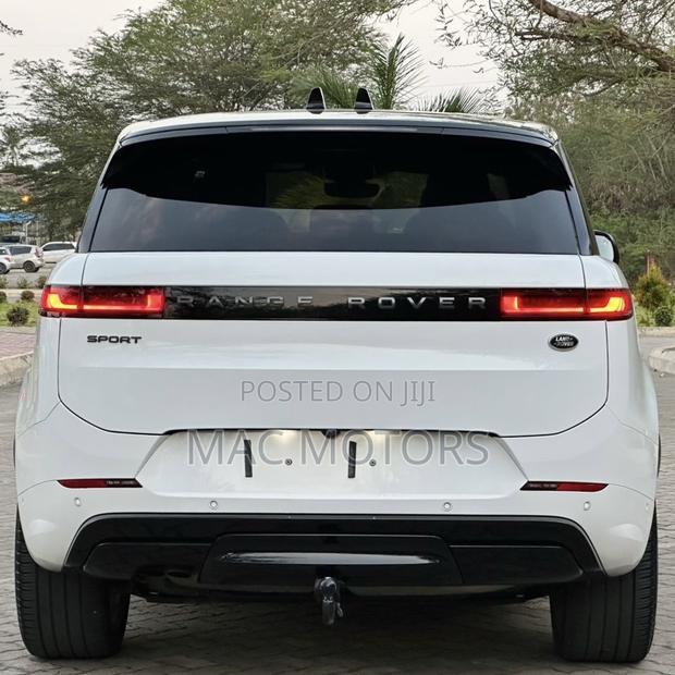 Land Rover Range Rover Sport 2023 White