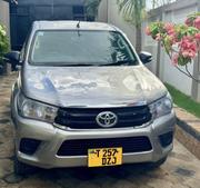 Toyota Hilux 2017 Gray for sale