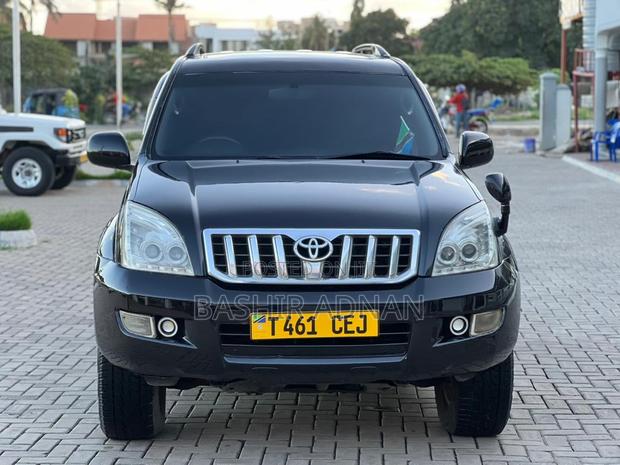 Toyota Land Cruiser Prado 2.7 5dr 2004 Black
