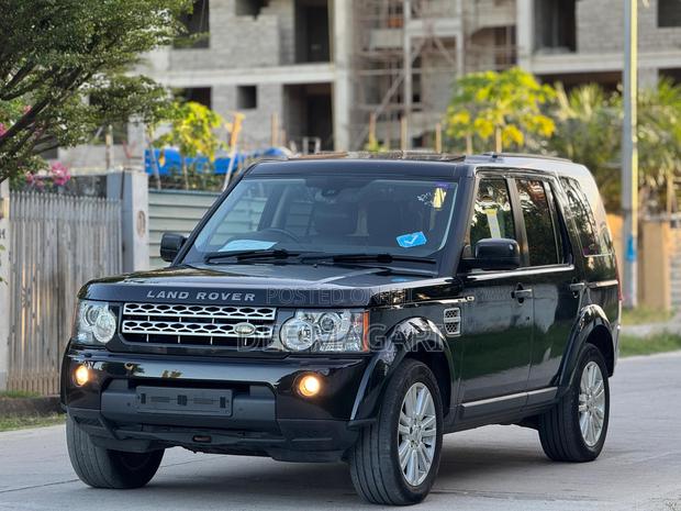 Land Rover Discovery 2010 Black