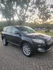 Toyota Vanguard 2011 Black for sale