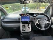 Toyota Noah 2.0 143hp AWD (8 Seater) 2008 Black for sale