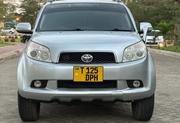 Toyota Rush 2007 Silver for sale