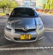 Toyota Vitz 2009 Silver for sale
