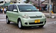Toyota Sienta 2007 Green for sale