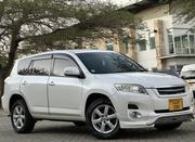 Toyota Vanguard 2009 White for sale