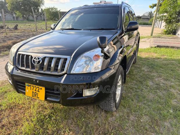 Toyota Land Cruiser Prado 2007 Black