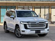 Toyota Land Cruiser LC300 2023 Off white for sale