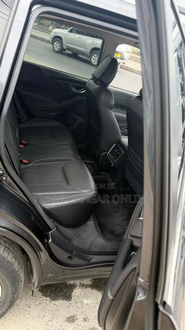 Subaru Forester 2019 Black