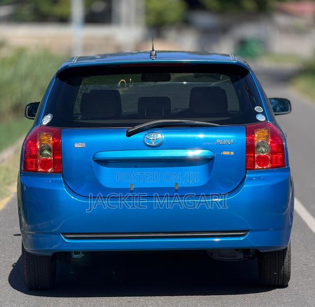 Toyota Corolla RunX 2005 Blue
