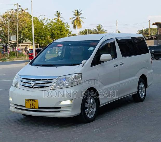 Toyota Alphard 2005 White