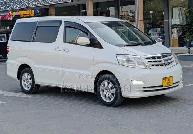 Toyota Alphard 2005 White